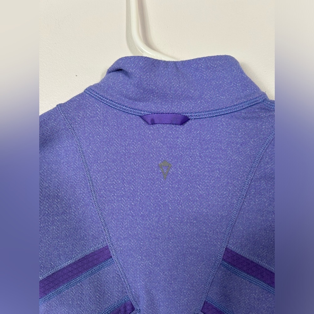 Ivivva Lululemon Glow and Go 1/2 Zip Pullover Size 8 Purple - Picture 7 of 8